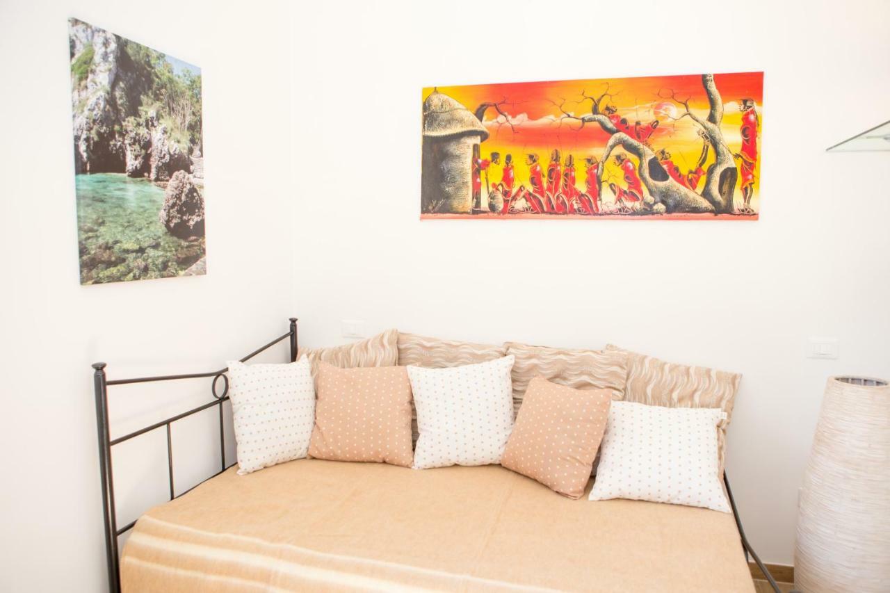 B&B Medali Vernole Buitenkant foto
