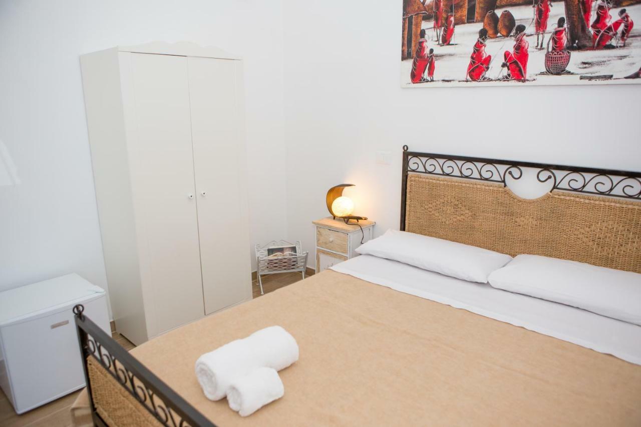 B&B Medali Vernole Buitenkant foto