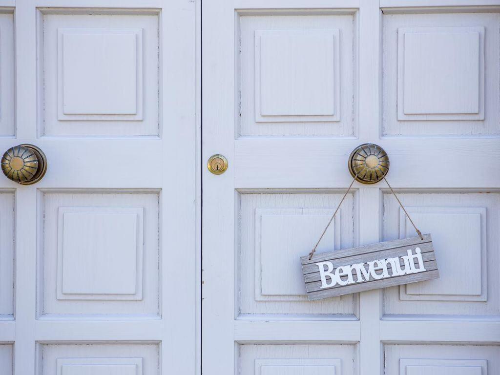 B&B Medali Vernole Buitenkant foto